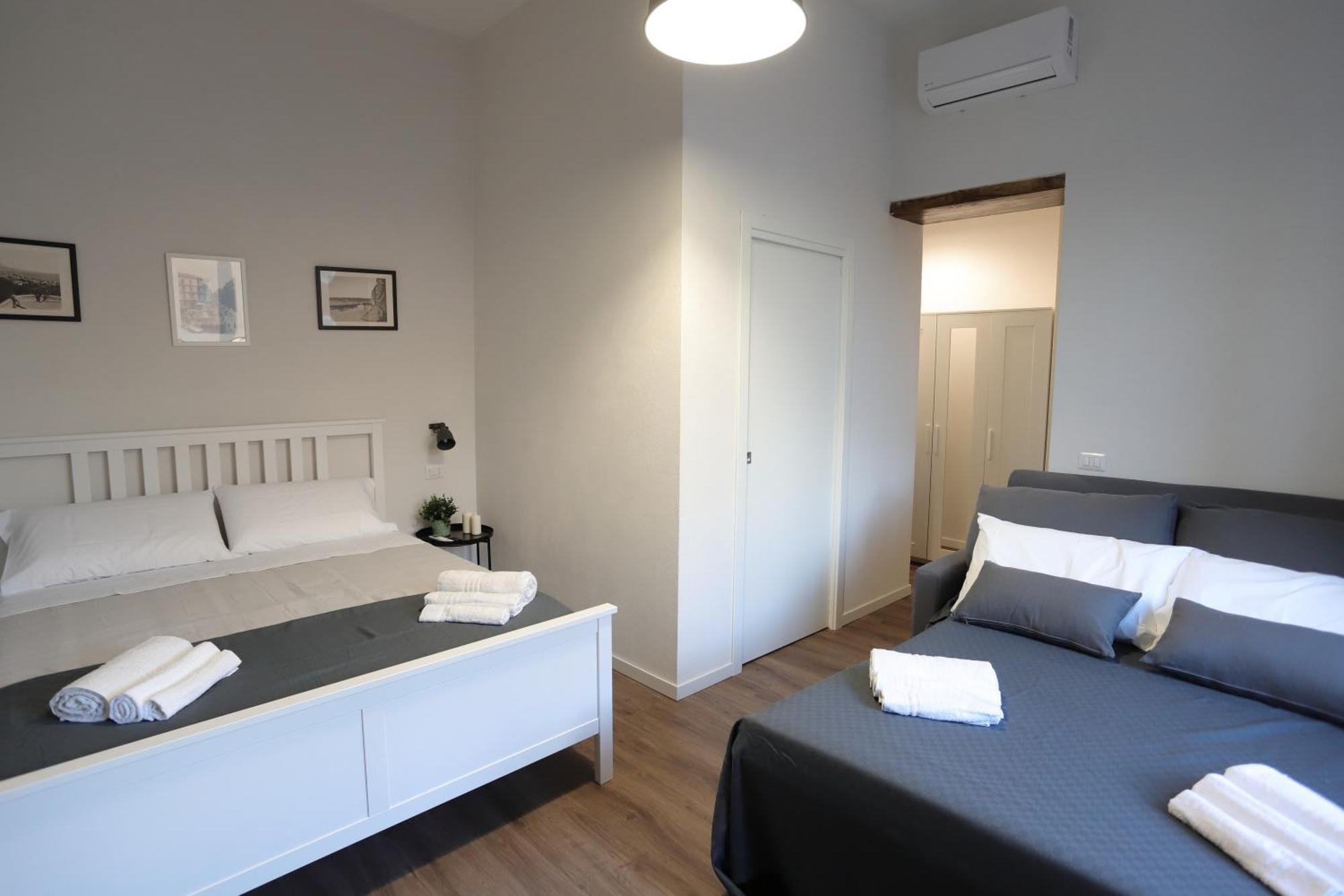 Tammurriata Nera Bedroom Naples Luaran gambar